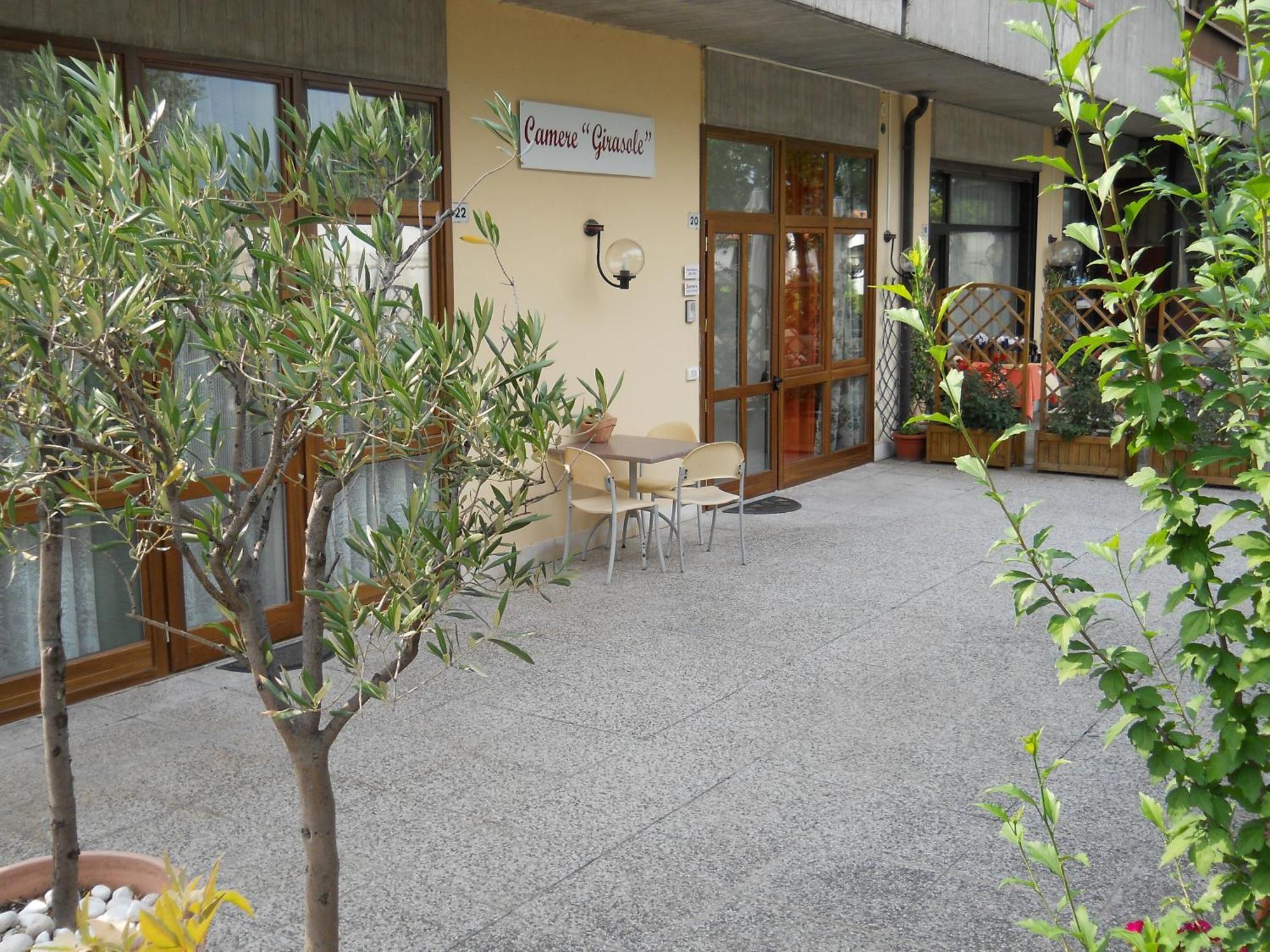 Camere Girasole Lazise Eksteriør bilde