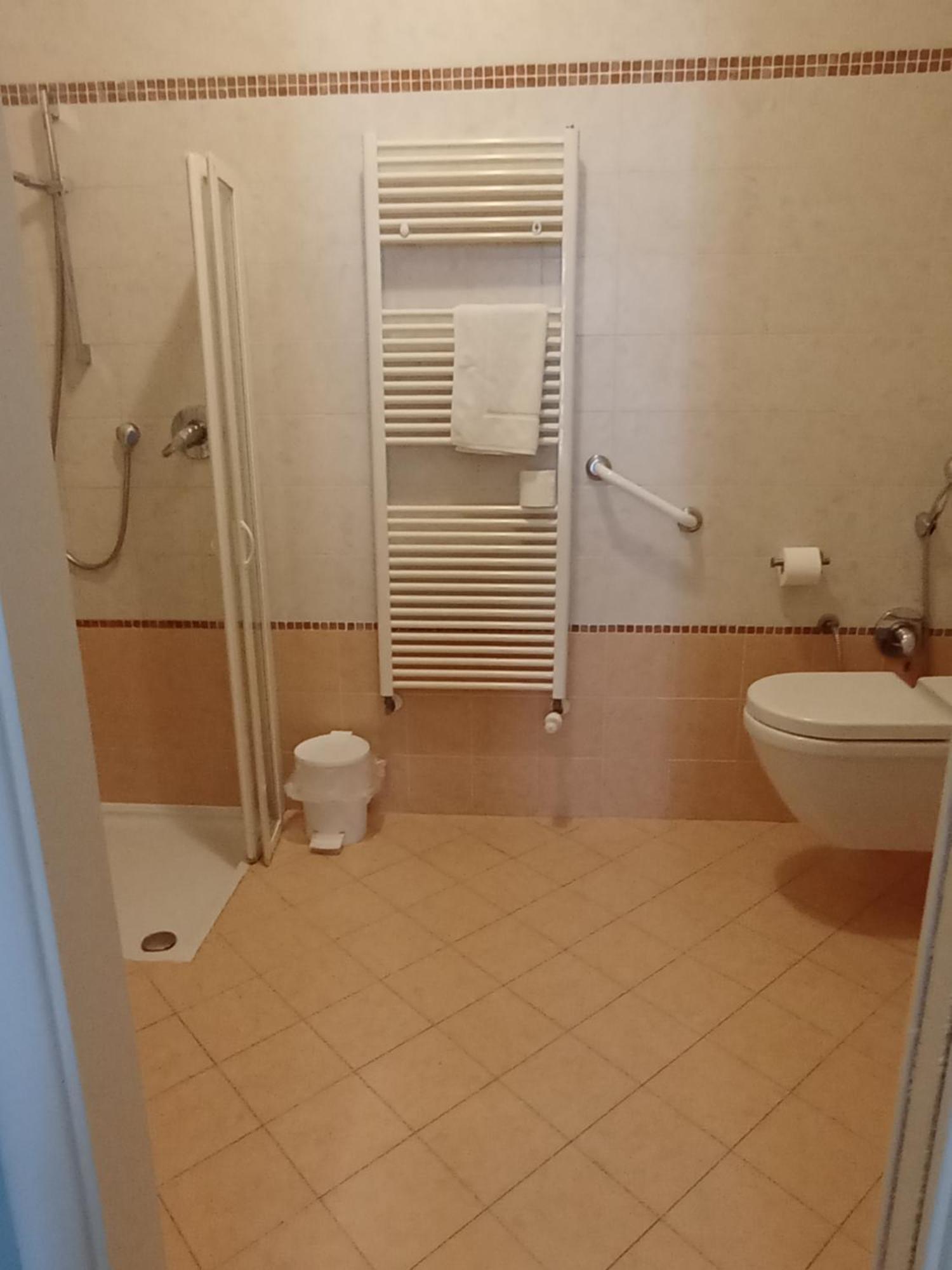 Camere Girasole Lazise Eksteriør bilde